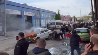 Bursada Metal Sanayideki yangında 4 iş yeri ve 3 araç hasar gördü