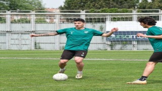 Bursaspor, Özlücede kampa girdi