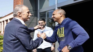 Christoph Daum: “Umuyorum ki Fenerbahçe şampiyon olacak”