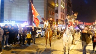 Ciritçiler atlarıyla kutlamaya katıldı