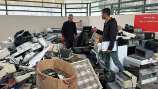 Çorum Belediyesi 3 bin 480 kilogram elektronik atığı ekonomiye kazandırdı
