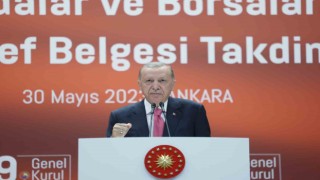 Cumhurbaşkanı Erdoğan: Vize sorununu en kısa sürede hal yoluna koyacağız