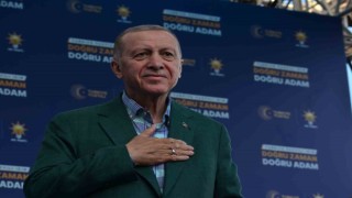 Cumhurbaşkanı Erdoğandan bir günde üç miting: Trakyada 120 bin kişiye hitap etti