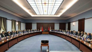 Cumhurbaşkanı ve AK Parti Genel Başkanı Recep Tayyip Erdoğan, Ankarada parti il teşkilatı ve ilçe belediye başkanları ile bir araya geldi.