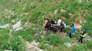 Dağda rahatsızlanan vatandaş ambulans helikopterle kurtarıldı