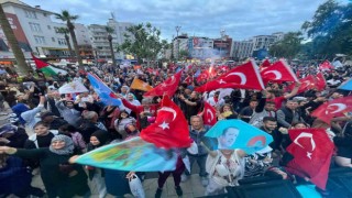 Denizlide Cumhur İttifakı seçim zaferini kutladı