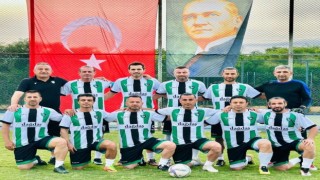 Denizlili Master deprem turnuvasının ilk maçında Darıcayı 3 golle geçti