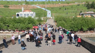 Depremden sonra turizmde hareketlilik başladı