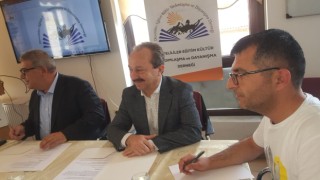 Develililer Derneğinde İsmail Arslan güven tazeledi