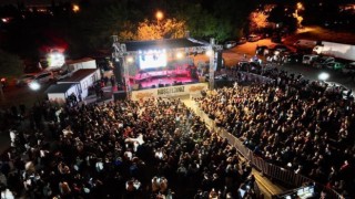 Didim Vegfest konser ile sona erdi