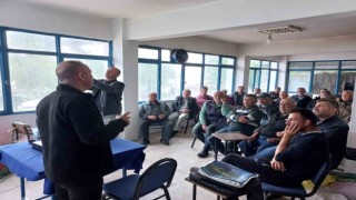 Didimde üreticilere zeytin ve zeytinyağı eğitimi verildi