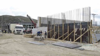 Doğaltaş ve Beton Elemanları Tesisine kurulan yeni beton mikseri ile üretim 3 katına çıkarılıyor