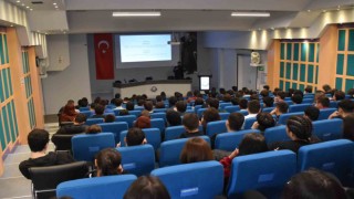 DOSTEK öğrencileri bilişim suçları konusunda bilgilendirildi