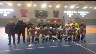 Düzcespor Lisesi gruptan birinci çıktı