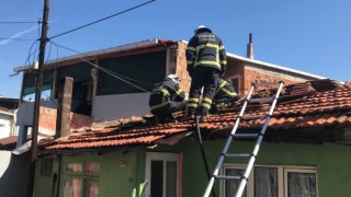 Edirnede evde çıkan yangın büyümeden söndürüldü