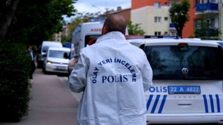 Edirnede kahreden olay: Cam silerken düşüp öldü