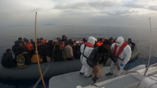 Egede Yunanistanın geri ittiği 88 göçmen kurtarıldı