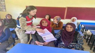 Elazığda jandarma ekipleri KADESi anlattı