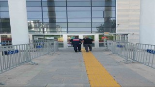 Elazığda kesinleşmiş hapis cezası bulunan şüpheli yakalandı