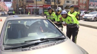 Elazığda Trafik Haftasında yolcular bilgilendirildi