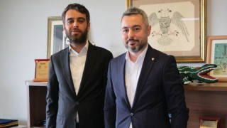 Emin Adanur, Bursaspor Kulübüne 12 milyon TL bağışladı