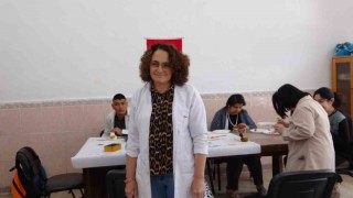 Engelli bireyler bu merkezde hem sosyalleşiyor hem de becerilerini geliştiriyor