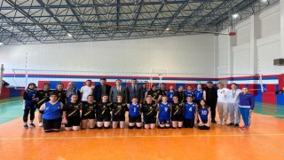 Ergenede okul sporları turnuvası başladı