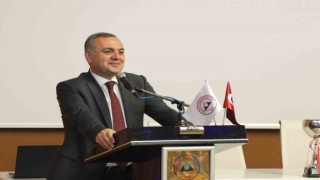 ERÜde Başarılı Sporcular Ödüllendirildi