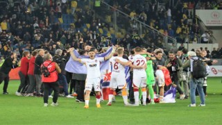 Eryaman Stadyumunda sahne şampiyon Galatasarayın