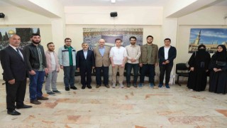 Erzincanda üniversite okuyan geçler umre yolunda