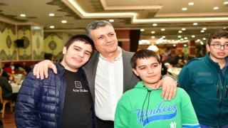 Esenyurtta engelli gençler için asker eğlencesi düzenlendi