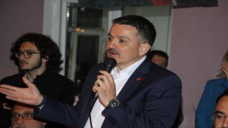 Eski bakan Pakdemirli Kulada temaslarda bulundu