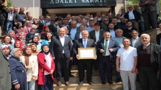 Eski Sağlık Bakan Yardımcısı Eldemir mazbatasını aldı