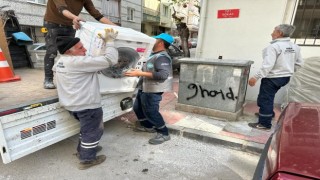 Evi yanan aileye yardım eli