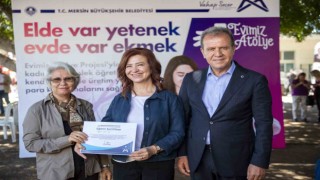 Evimiz Atölye kursunu tamamlayan kadınlar sertifikalarını aldı