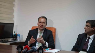 Fatih Erbakan Ankarada dernek başkanlarıyla bir araya geldi