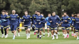 Fenerbahçe, tesislerde kampa girdi