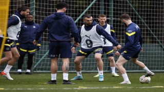 Fenerbahçede Trabzonspor maçı hazırlıkları başladı