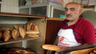 Fırıncılar ve Uncular Odası Başkanı Aslan: Ekmeği 4 TLden satıyoruz
