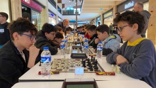Forum Trabzonda geleneksel satranç turnuvasının bu yıl 5.si düzenlendi