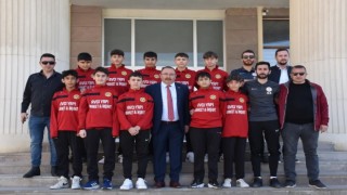 Futsal Yıldızlar Takımından nağmalup şampiyon oldu