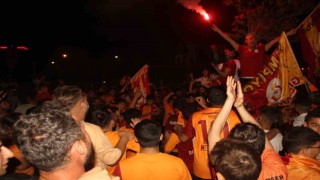 Galatasarayın şampiyonluğu Şanlıurfalıları sokağa döktü
