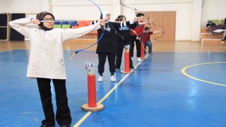 Geleneksel Türk Okçuluğunda kemankeşler yarıştı