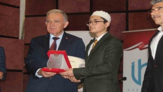 Genç hafızlar birincilik için yarıştı