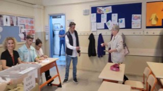 Genelkurmay Başkanı Güler ve eşi oyunu kullandı