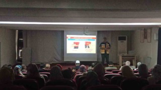 Gercüşte öğrenci ve velilere ilk yardım eğitimi verildi