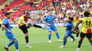 Göztepeli Kvasinadan son 6 maçta 5 gole doğrudan katkı