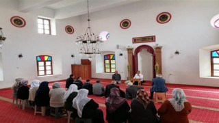 Hacı adaylarına uygulamalı seminer verildi