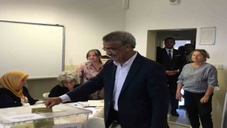 HDP Eş Genel Başkanı Sancar oyunu Ankarada kullandı