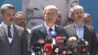 Hulusi Akar: “Sayın Cumhurbaşkanımızın bu dönemde dahi seçilme ihtimalinin olduğunu bilelim ve ona göre davranalım